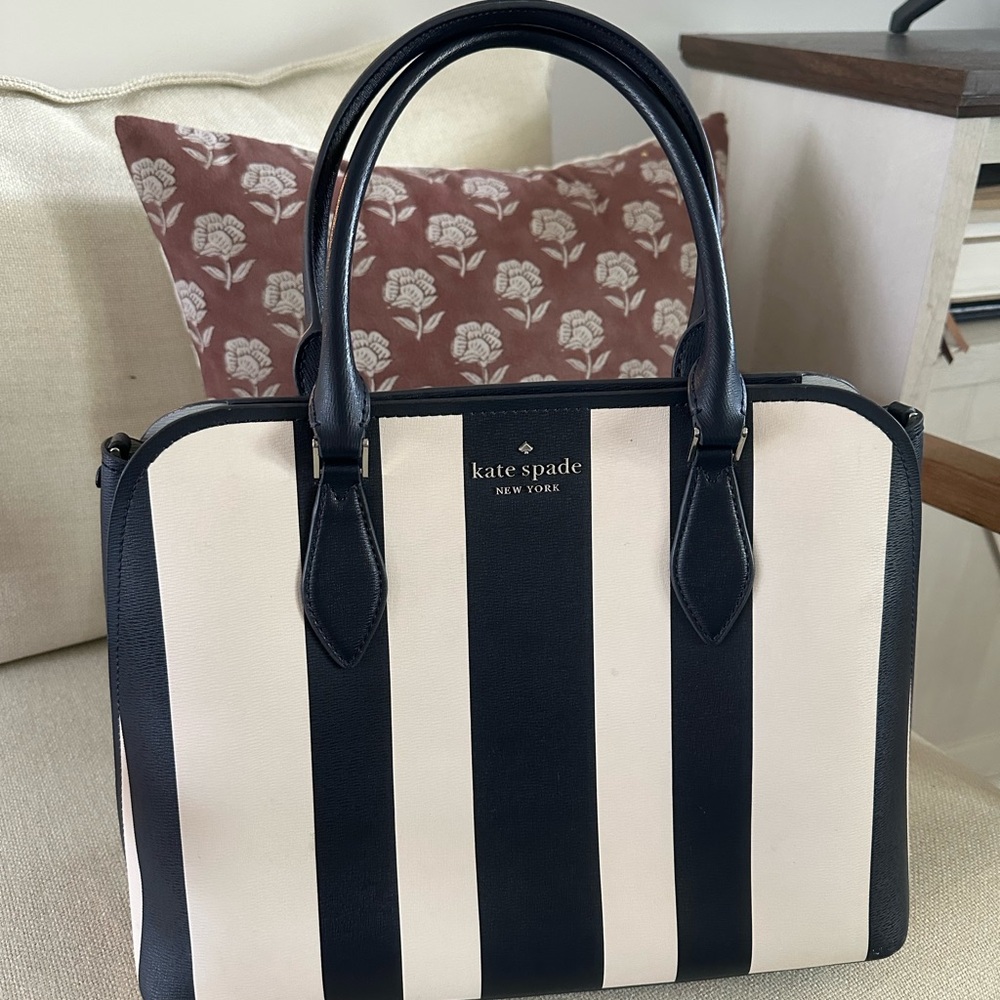 Kate Spade Navy and Cream Striped Purse